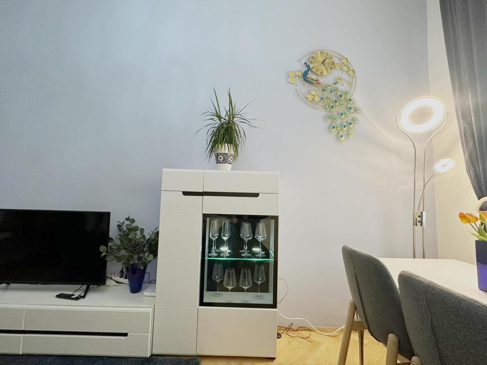 Smarald Apartment Відень Екстер'єр фото
